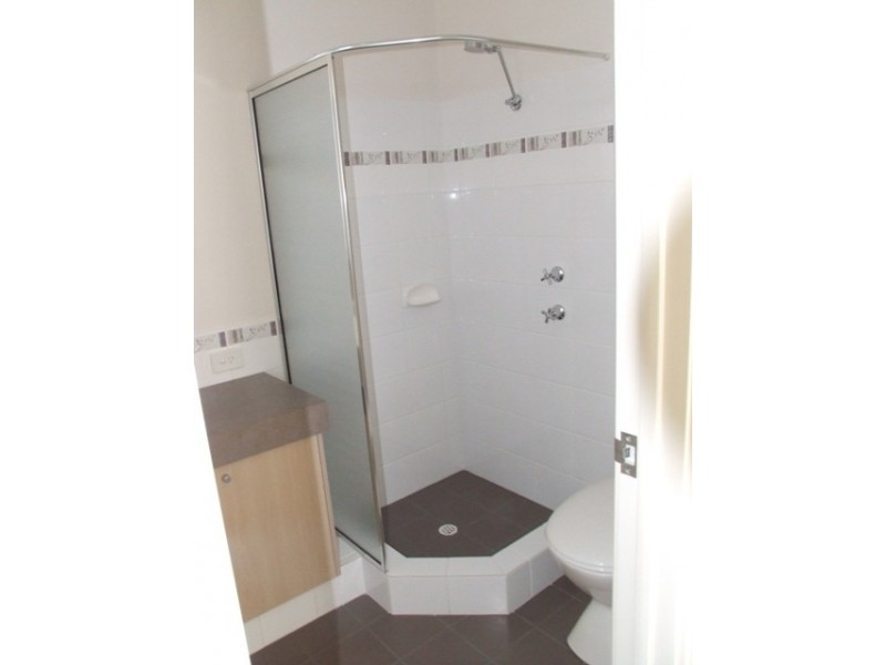 4 Belfast Cres, Ridgewood WA 6030