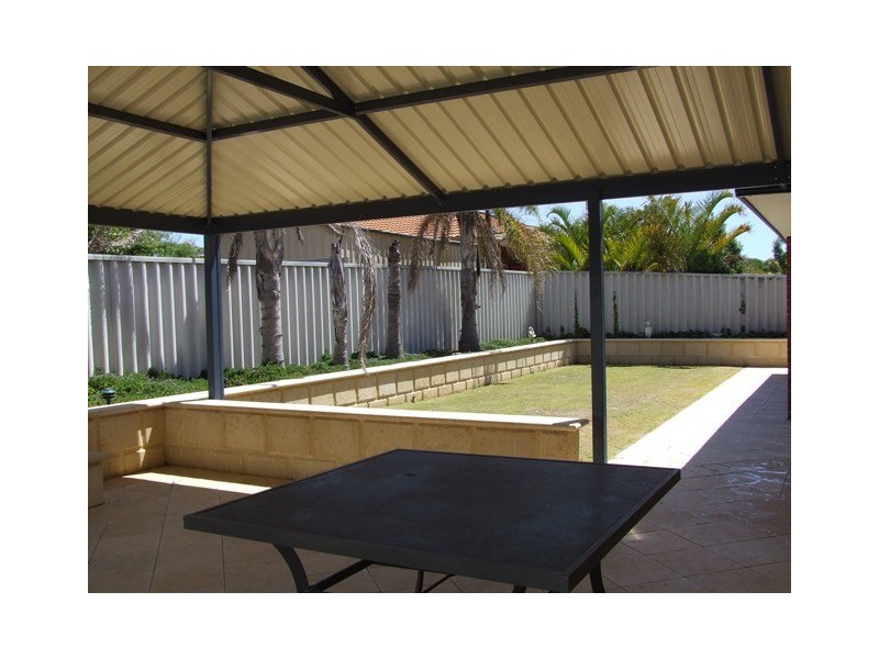 3 Helby Close, Merriwa WA 6030