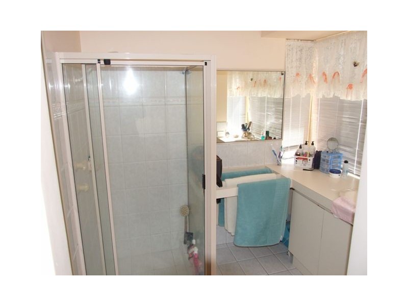 6 SAMOS PLACE, Mindarie WA 6030