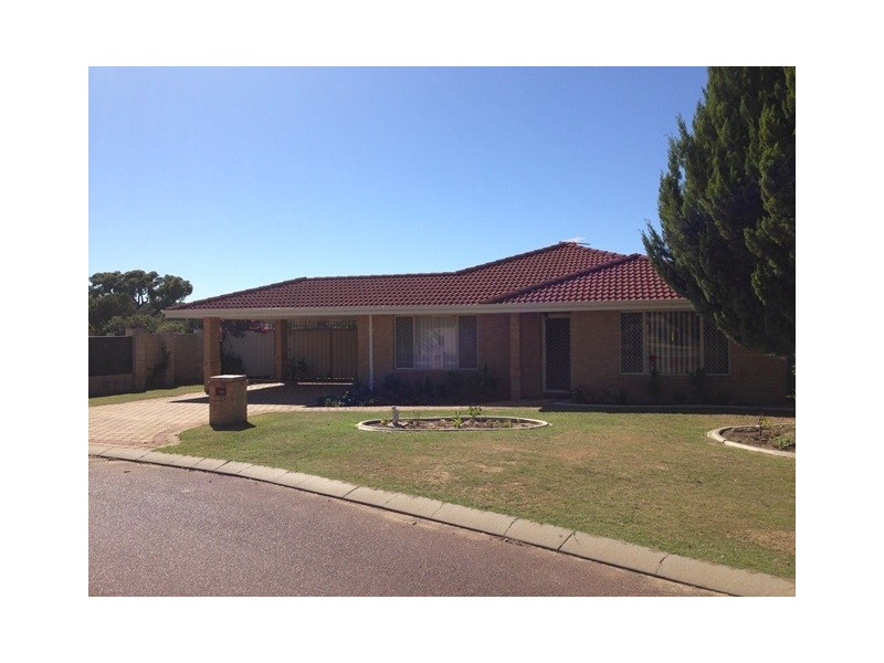 2 Mossdale Pass, Kinross WA 6028