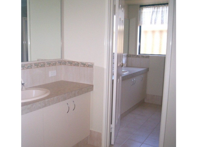 52 Camborne Parkway, Butler WA 6036