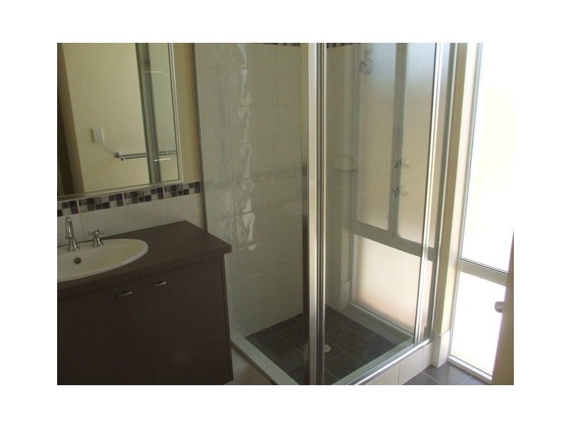 33 Grand Oak Drive, Clarkson WA 6030