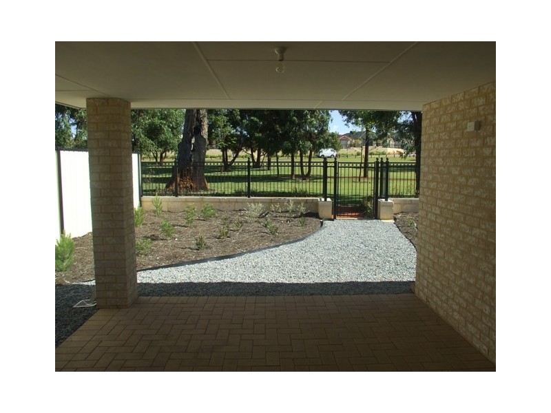 17 Tuxedo Link, Clarkson WA 6030