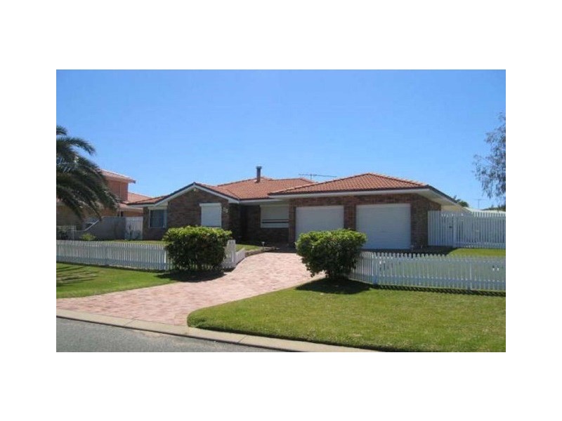 29 Tenggara Ave, Two Rocks WA 6037