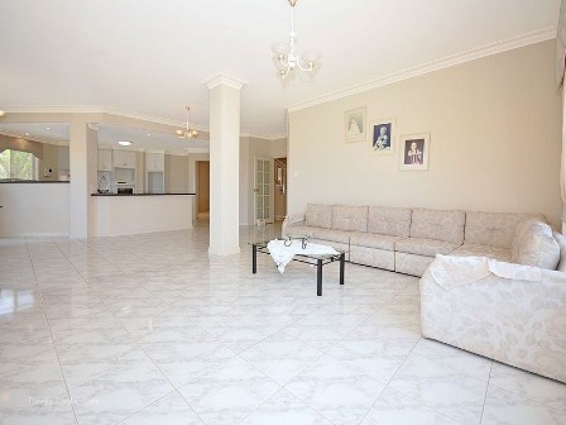 82 Limetree Circuit, Mindarie WA 6030