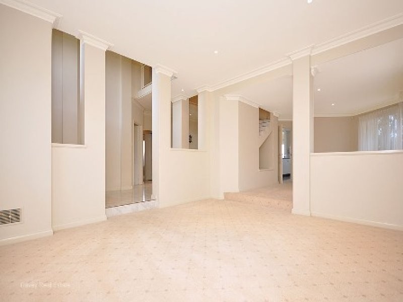 82 Limetree Circuit, Mindarie WA 6030