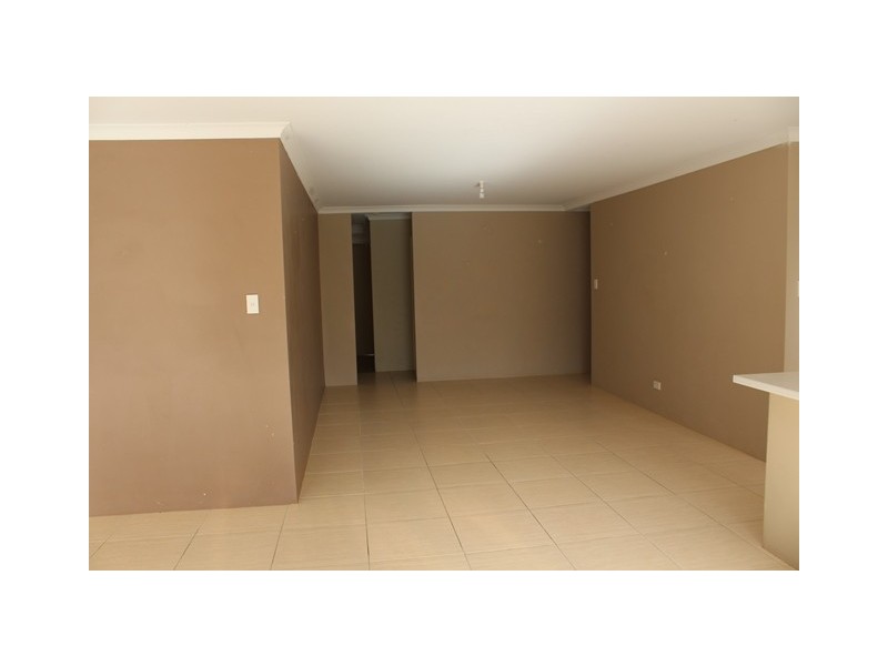 48 Vanderlin Crescent, Ridgewood WA 6030