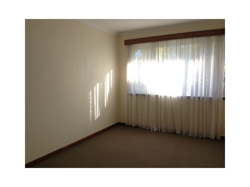 17 Farina Drive, Yokine WA 6060