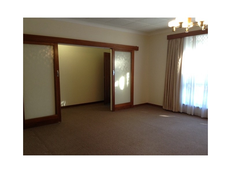 17 Farina Drive, Yokine WA 6060