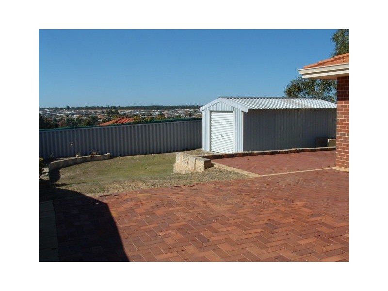 5 Burnett Drive, Clarkson WA 6030