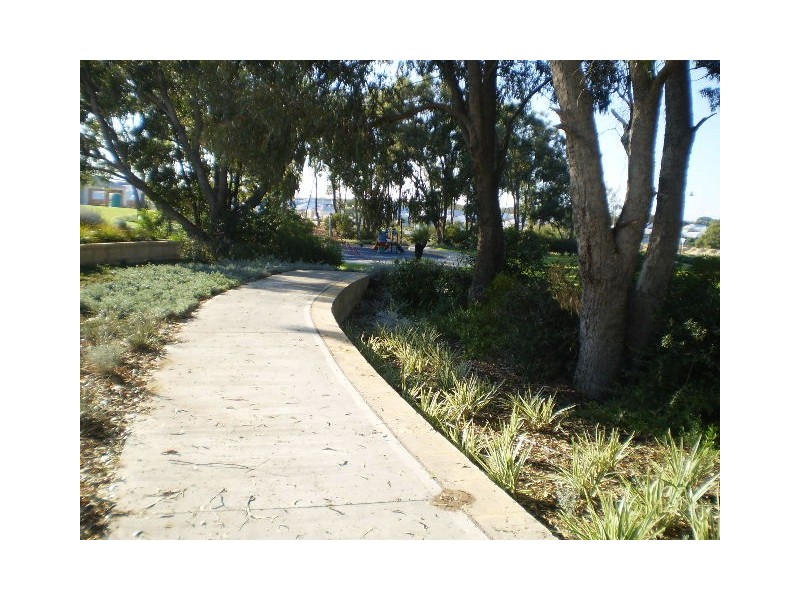 15 Windy Lane, Yanchep WA 6035