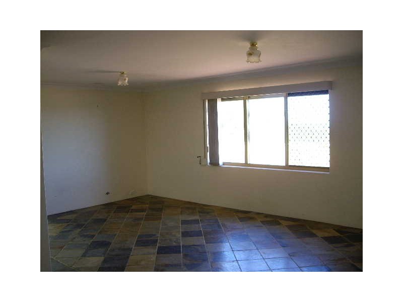 16 Village Walk, Ocean Reef WA 6027