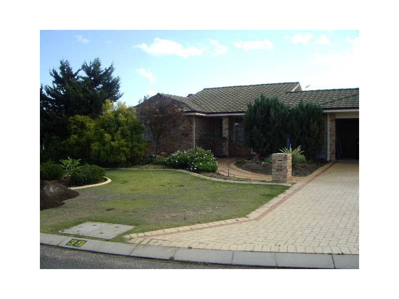 39 MONKTON PLACE, Kinross WA 6028