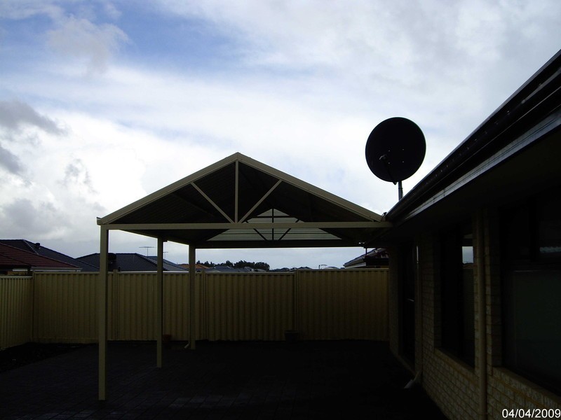 28 Apsley Bend, Tapping WA 6065