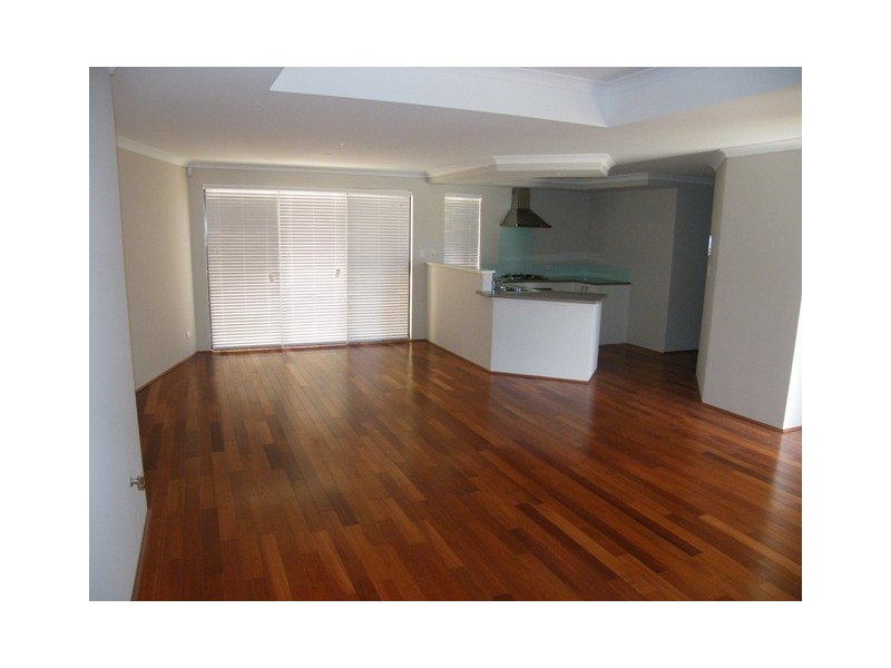 1/107 HINCHINBROOK AVENUE, Ridgewood WA 6030