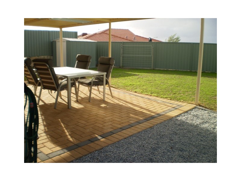 74 Dalvik Avenue, Merriwa WA 6030