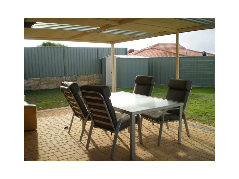 74 Dalvik Avenue, Merriwa WA 6030