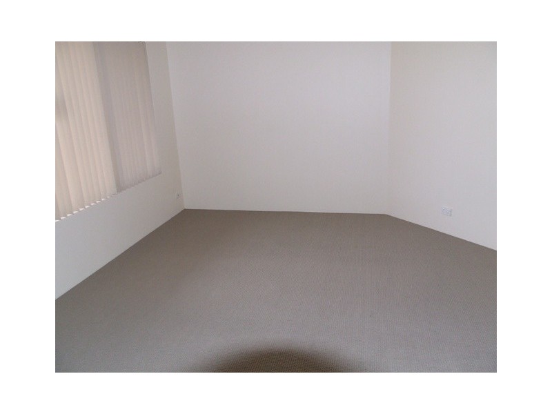 65 Da Vinci Drive, Tapping WA 6065