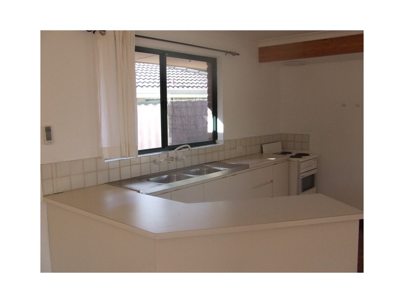 9 Blackbird Glen, Quinns Rocks WA 6030