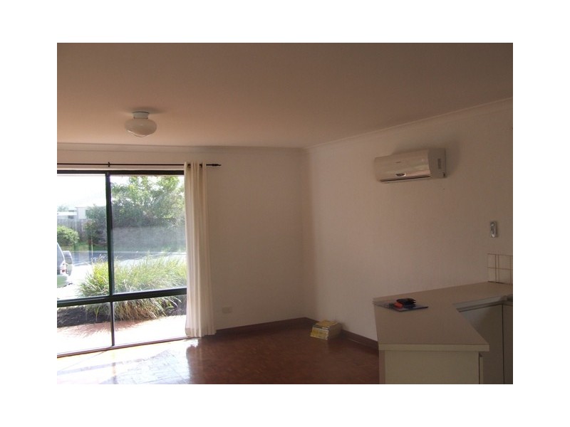 9 Blackbird Glen, Quinns Rocks WA 6030