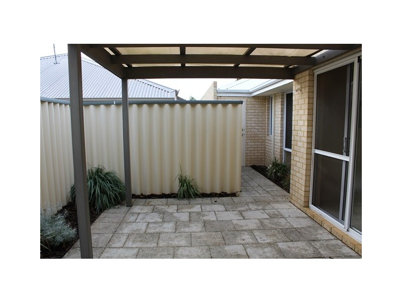 24 Allum Green, Merriwa WA 6030