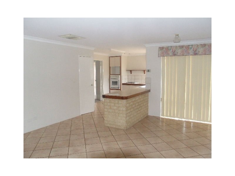 105 Caledonia Avenue, Currambine WA 6028