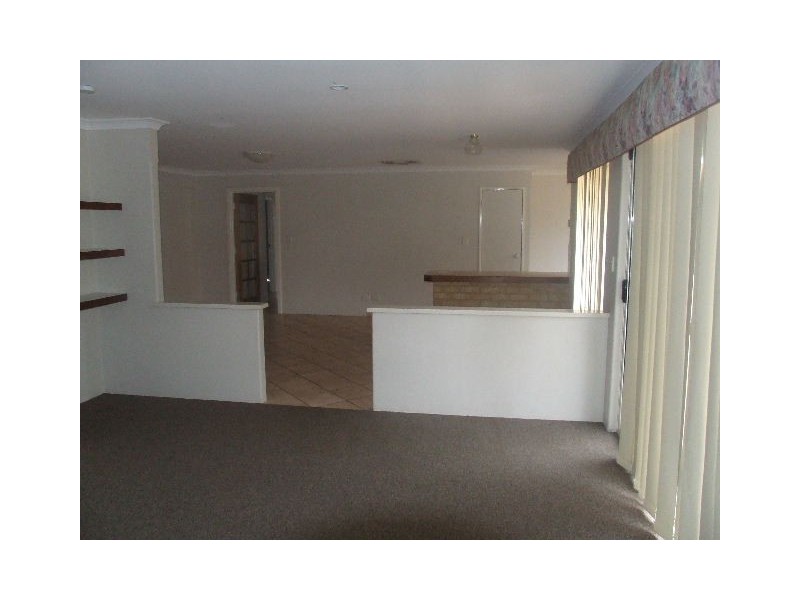 105 Caledonia Avenue, Currambine WA 6028