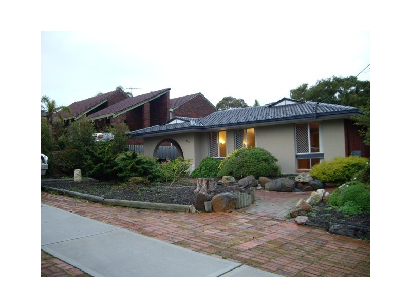 22 KOOMBANA WAY, Kallaroo WA 6025