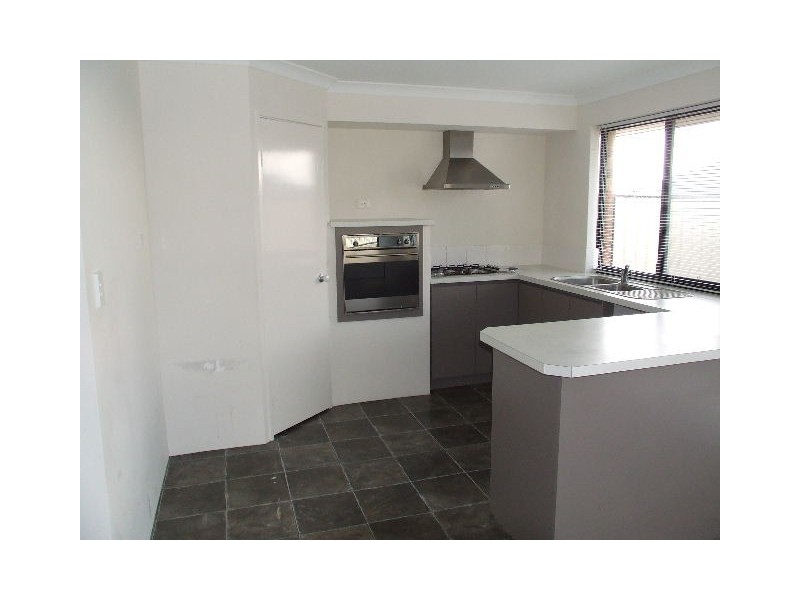 17 Lakewood Terrace, Clarkson WA 6030