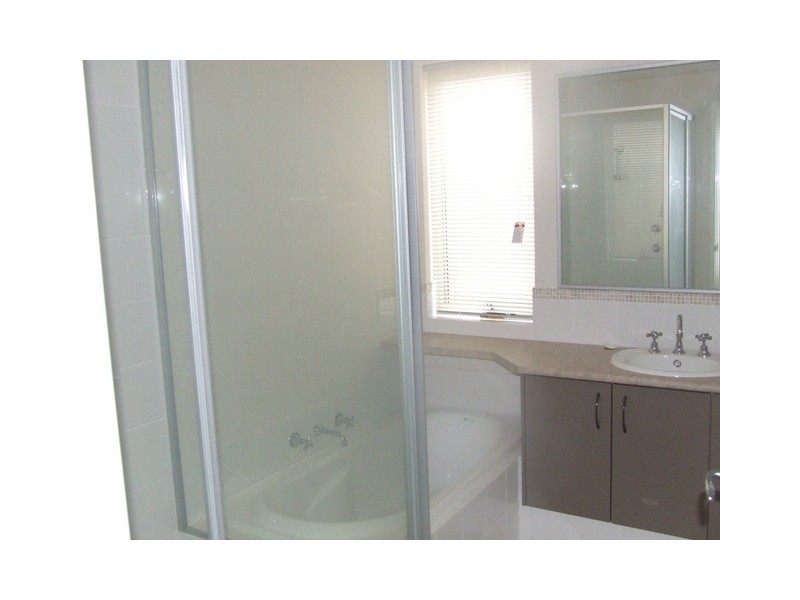 65B HINCHINBROOK AVENUE, Ridgewood WA 6030