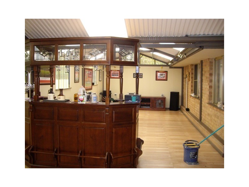 50 KINGS DRIVE, Woodridge WA 6041