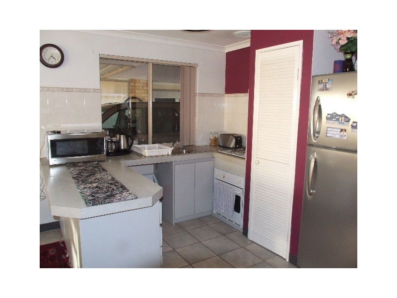 27 REDBANK RISE, Clarkson WA 6030