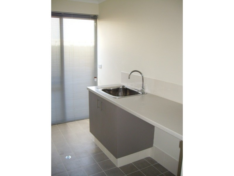 17 EASTMAN TURN, Tapping WA 6065