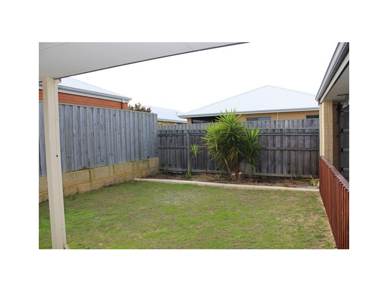 36 Stringybark Way, Yanchep WA 6035