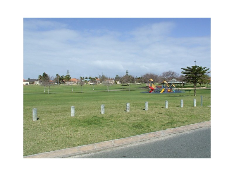 54 Foundation Loop, Quinns Rocks WA 6030
