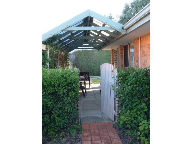 16 Sellar Elbow, Quinns Rocks WA 6030