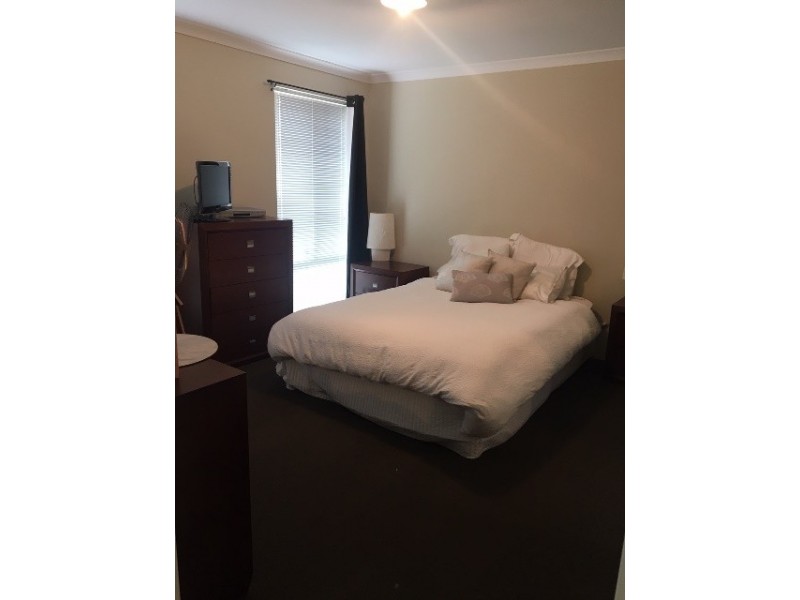 39 Melbourne Loop, Clarkson WA 6030