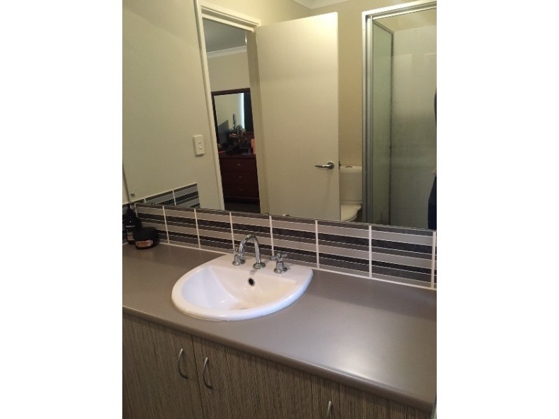 39 Melbourne Loop, Clarkson WA 6030