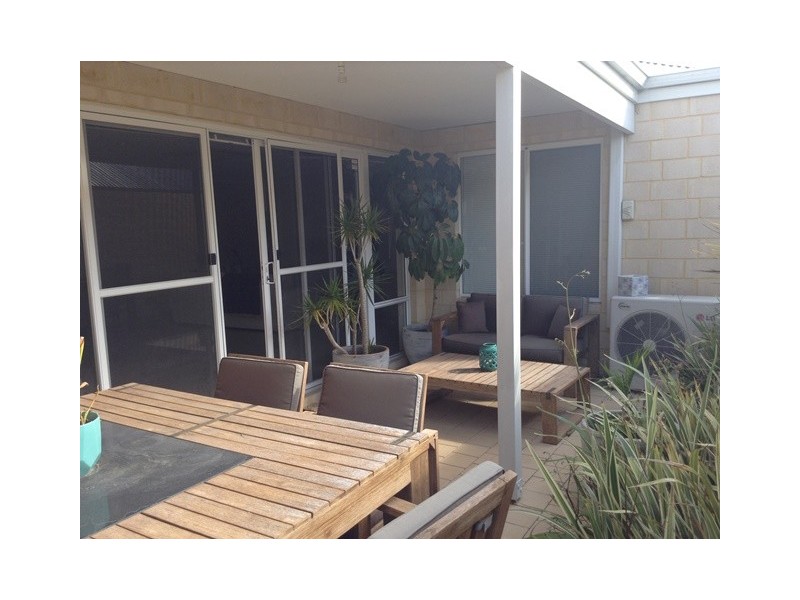 39 Melbourne Loop, Clarkson WA 6030