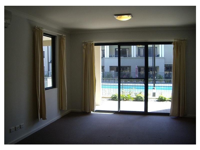 67/12 Citadel Way, Currambine WA 6028