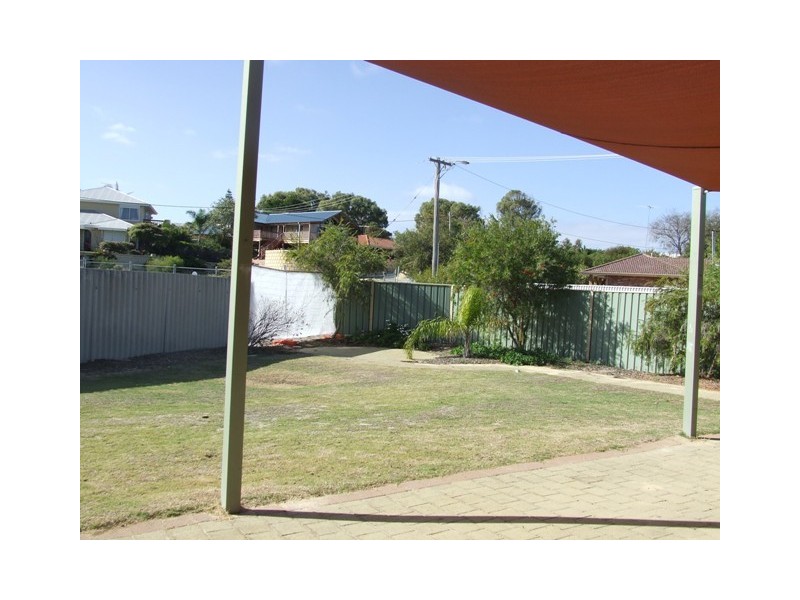 21 COX CRESCENT, Quinns Rocks WA 6030