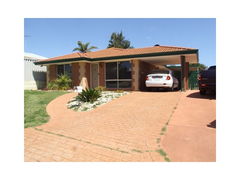 4 GLENNON VIEW, Clarkson WA 6030