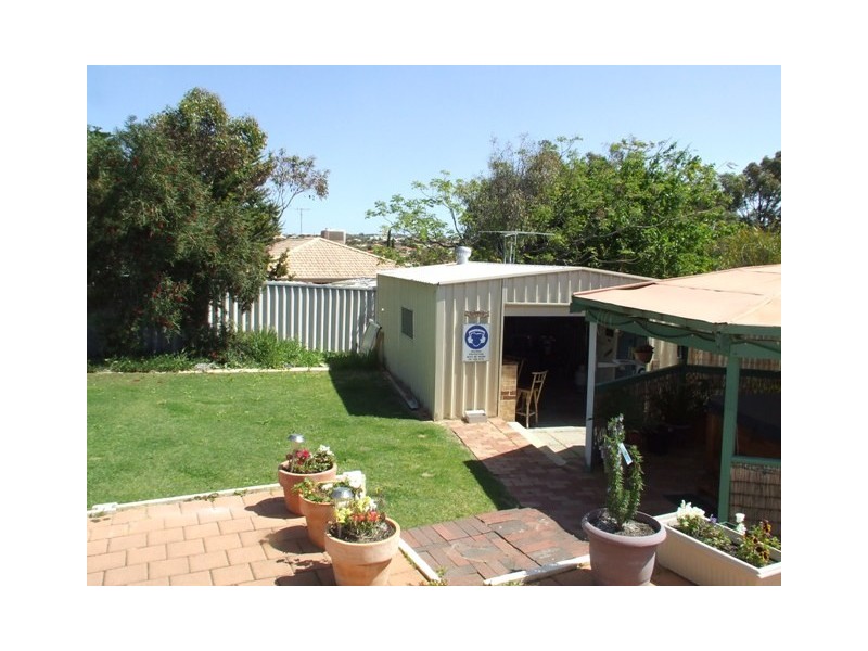 4 GLENNON VIEW, Clarkson WA 6030