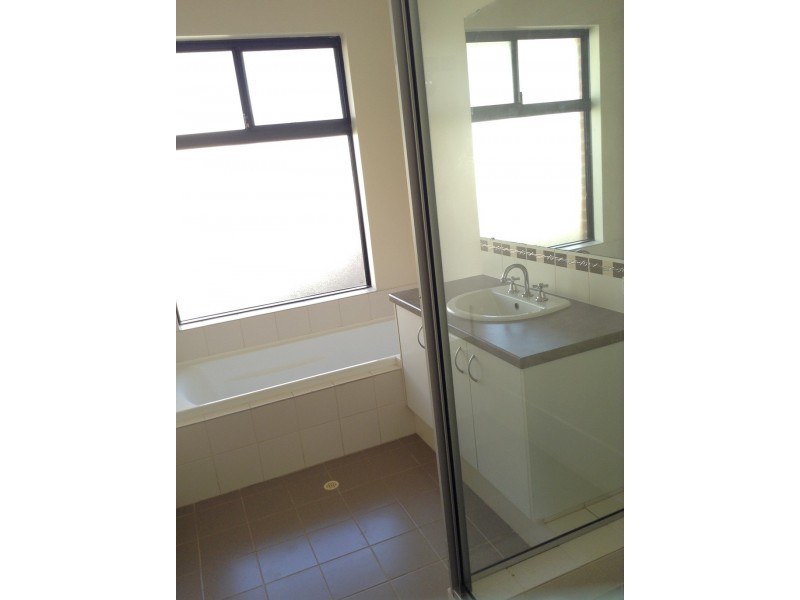 137 Celebration Boulevard, Clarkson WA 6030