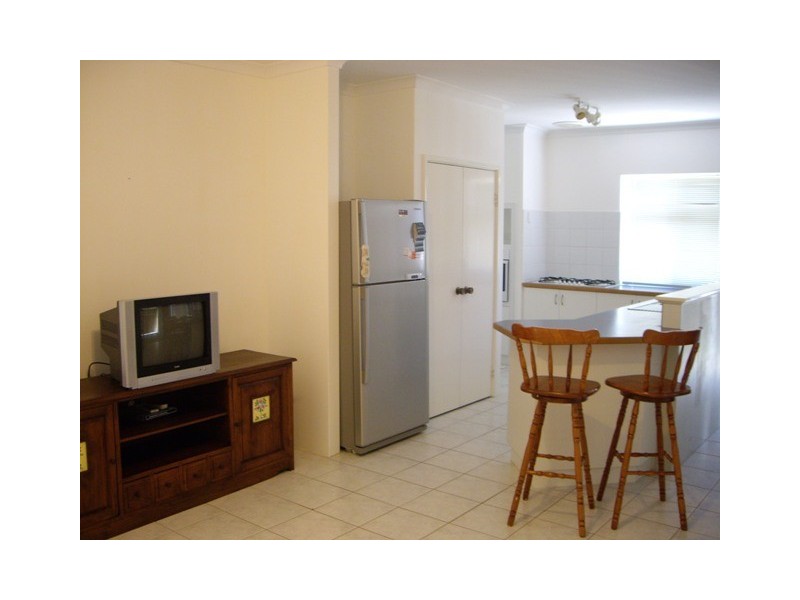 9 GLOMACH CIRCUIT, Kinross WA 6028