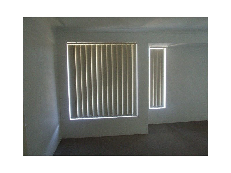 8 POMONA WAY, Clarkson WA 6030