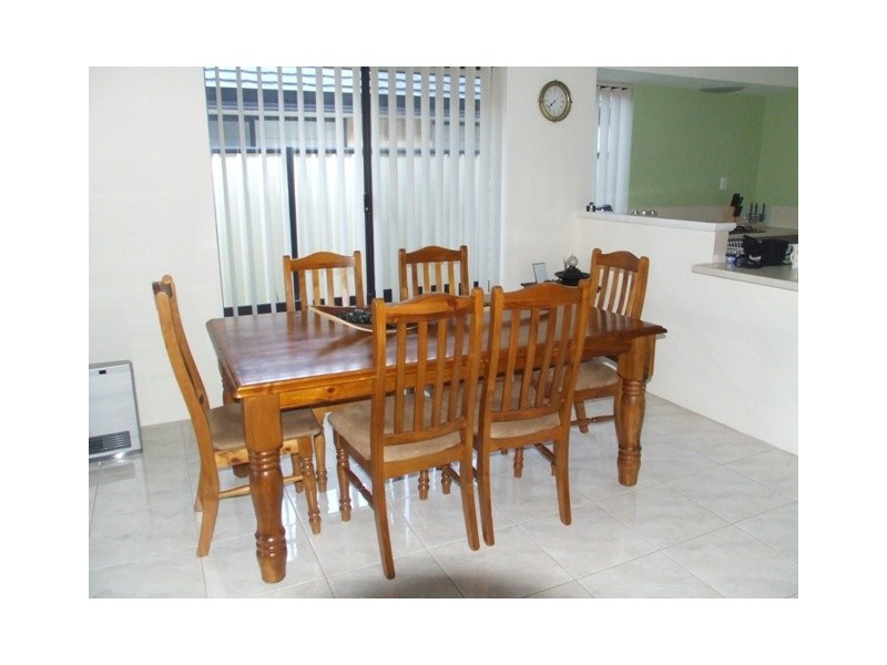 8 POMONA WAY, Clarkson WA 6030