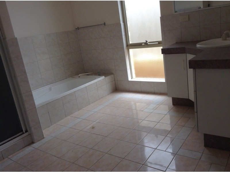 101 Mindarie Drive, Quinns Rocks WA 6030