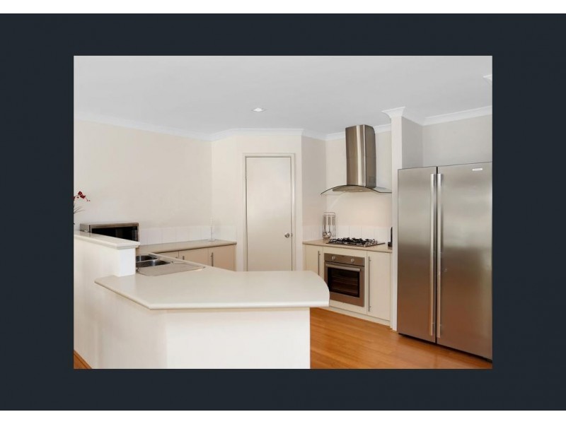 14 Grandoak Drive, Clarkson WA 6030