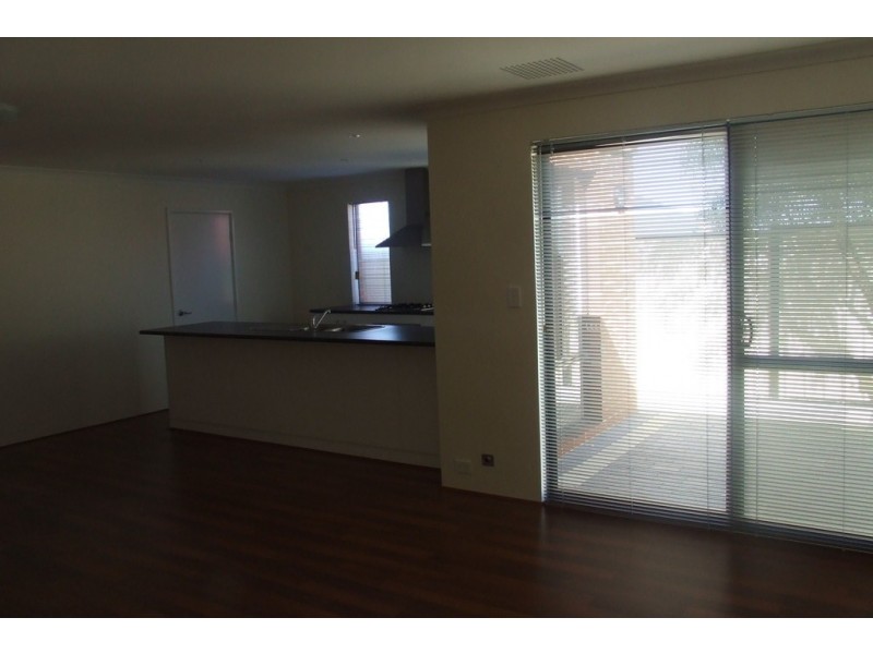 1/19 LIBERTY DRIVE, Clarkson WA 6030